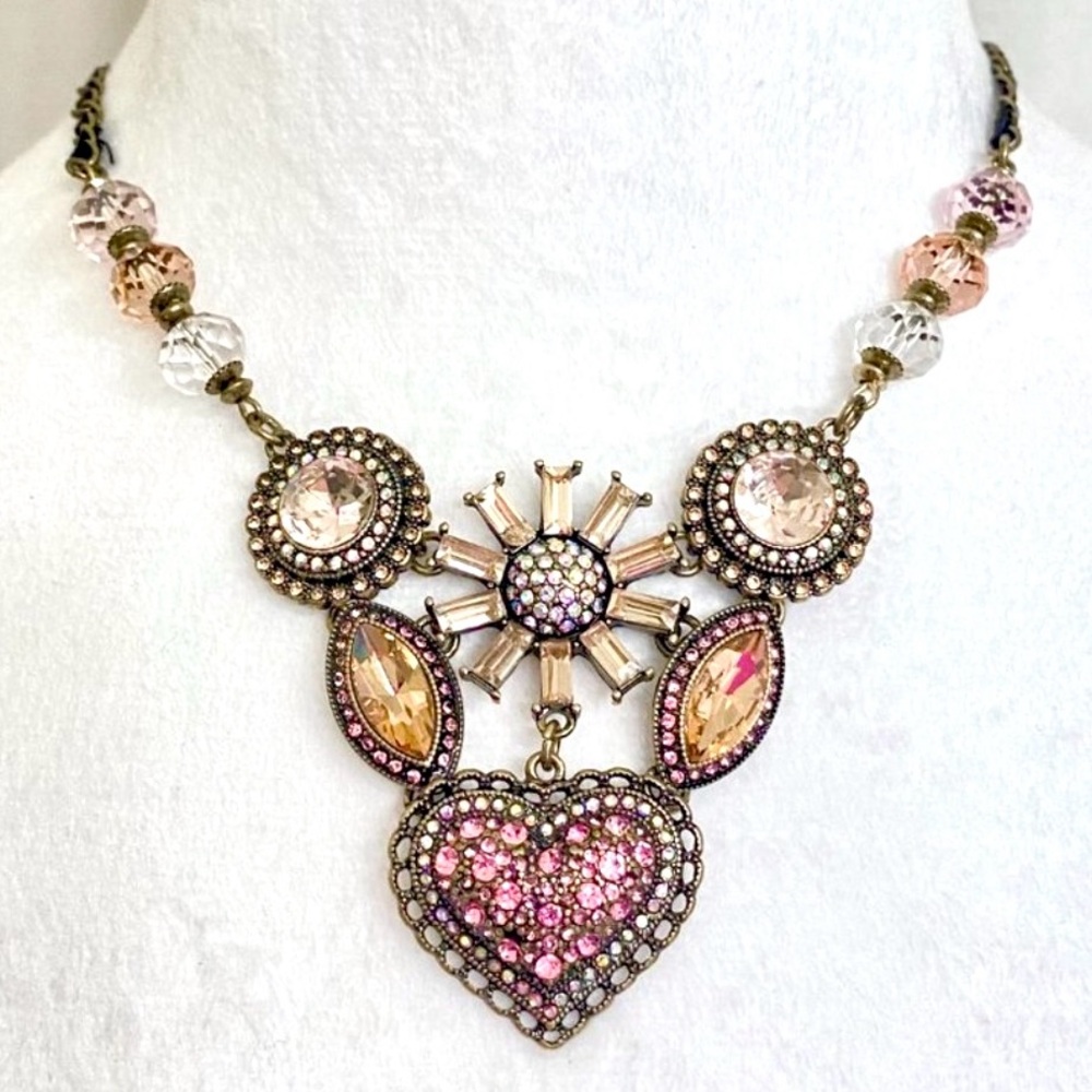 NWT! Betsey Johnson Gold-Tone Crystal Ribbon Chain Necklace